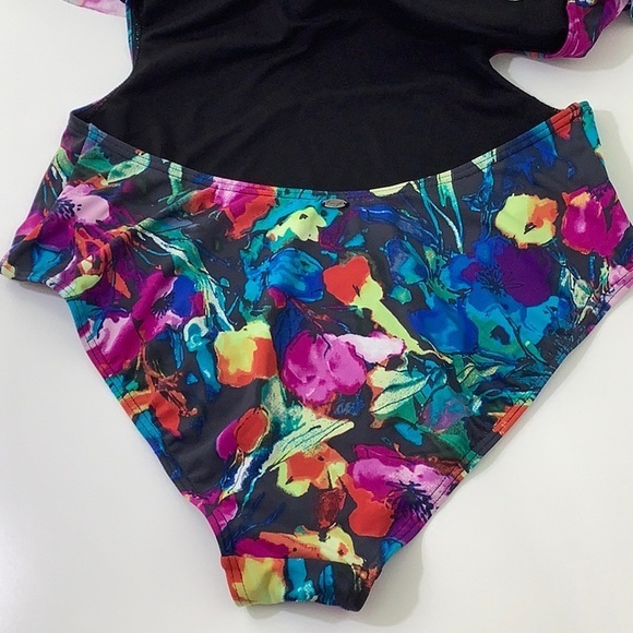 Envya swimwear off the shoulder ruffle one piece multi color swimsuit size L NWT - Picture 10 of 16